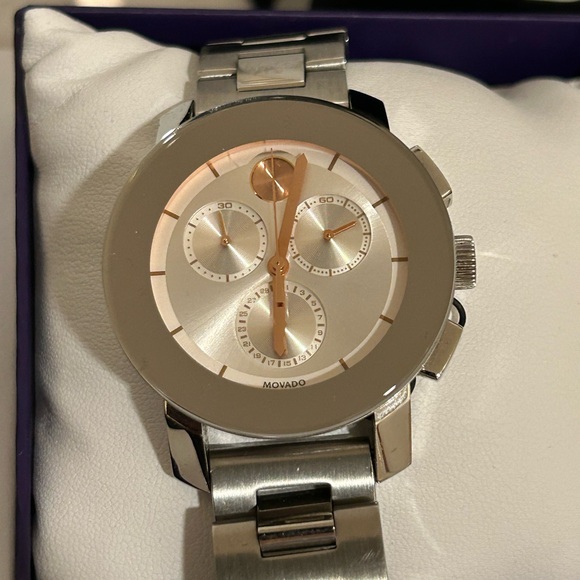 Excellent Used condition Movado Bold Silver and Rose Gold Watch - Picture 1 of 7